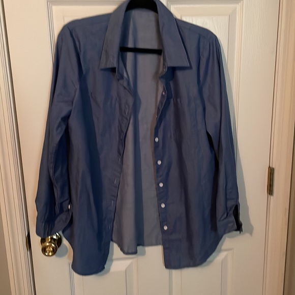 Ladies Large Fuinloth Chambray shirt - Picture 5 of 6